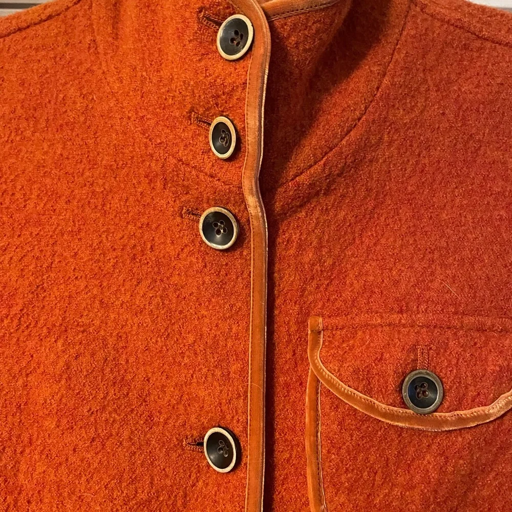 J Peterman Rust Wool Button Down Coat. Like New